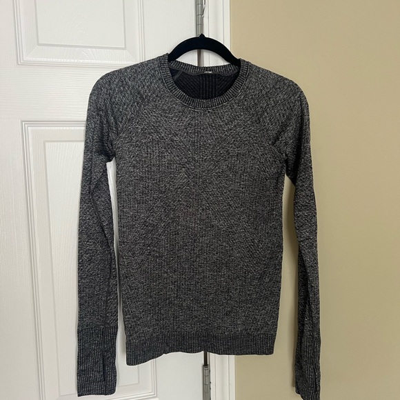 Lululemon Engineered Warmth Long Sleeve - Picture 2 of 2